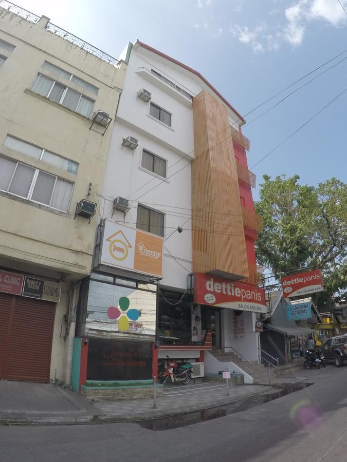 Oriental Pension Plaza Ormoc Kültér fotó